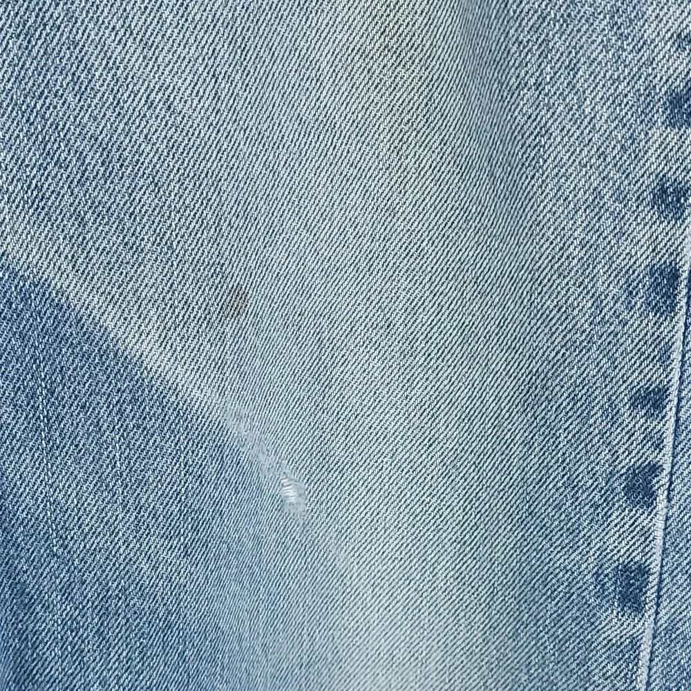 Levi's 505 Denim Jeans Men's 34x30 Blue With Fade Distressed Destroyed - Picture 3 of 15